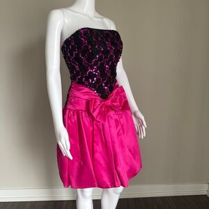 Vintage Deadstock 80’s/90’s Strapless Sequin Satin Bow Prom Cocktail Party Dress